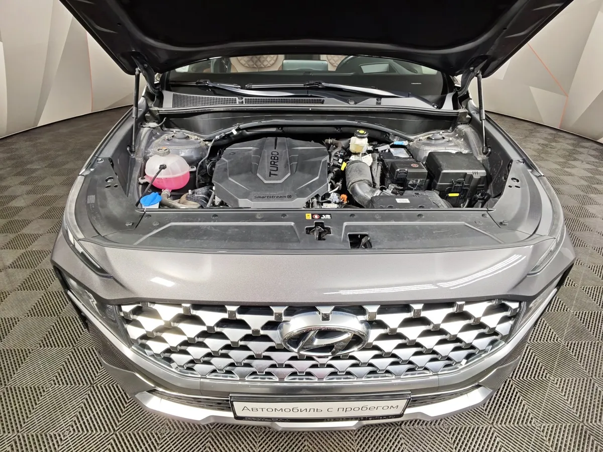Hyundai Santa Fe 2.2 CRDi AWD 8AT (200 л.с.) High-Tech Серый в АВИЛОН. Слайд №11