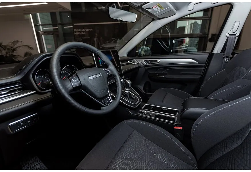 АВИЛОН - Haval M6 1.5 MT 2WD (143 л.с.) Family Черный - slide 8