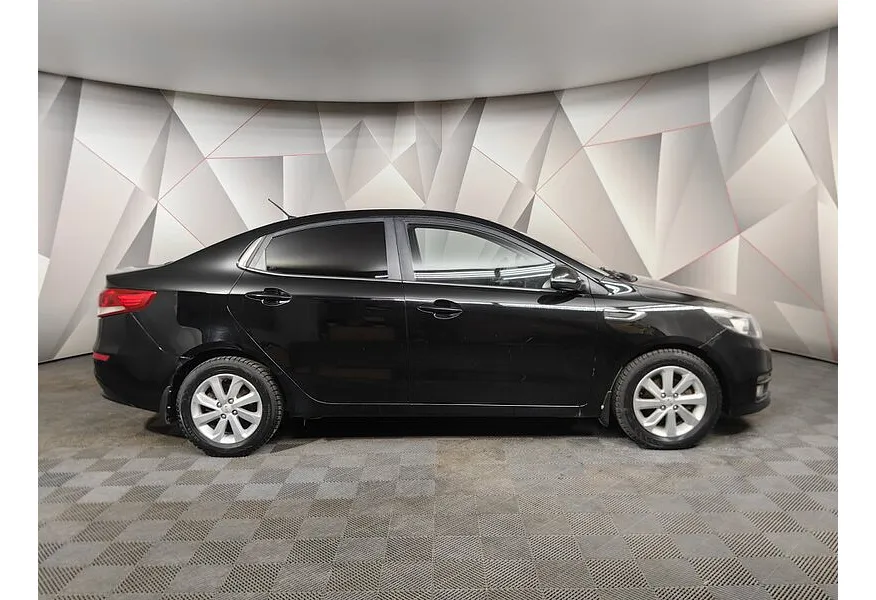Kia Rio 1.6 AT (123 л.с.) Черный в АВИЛОН. Слайд №6