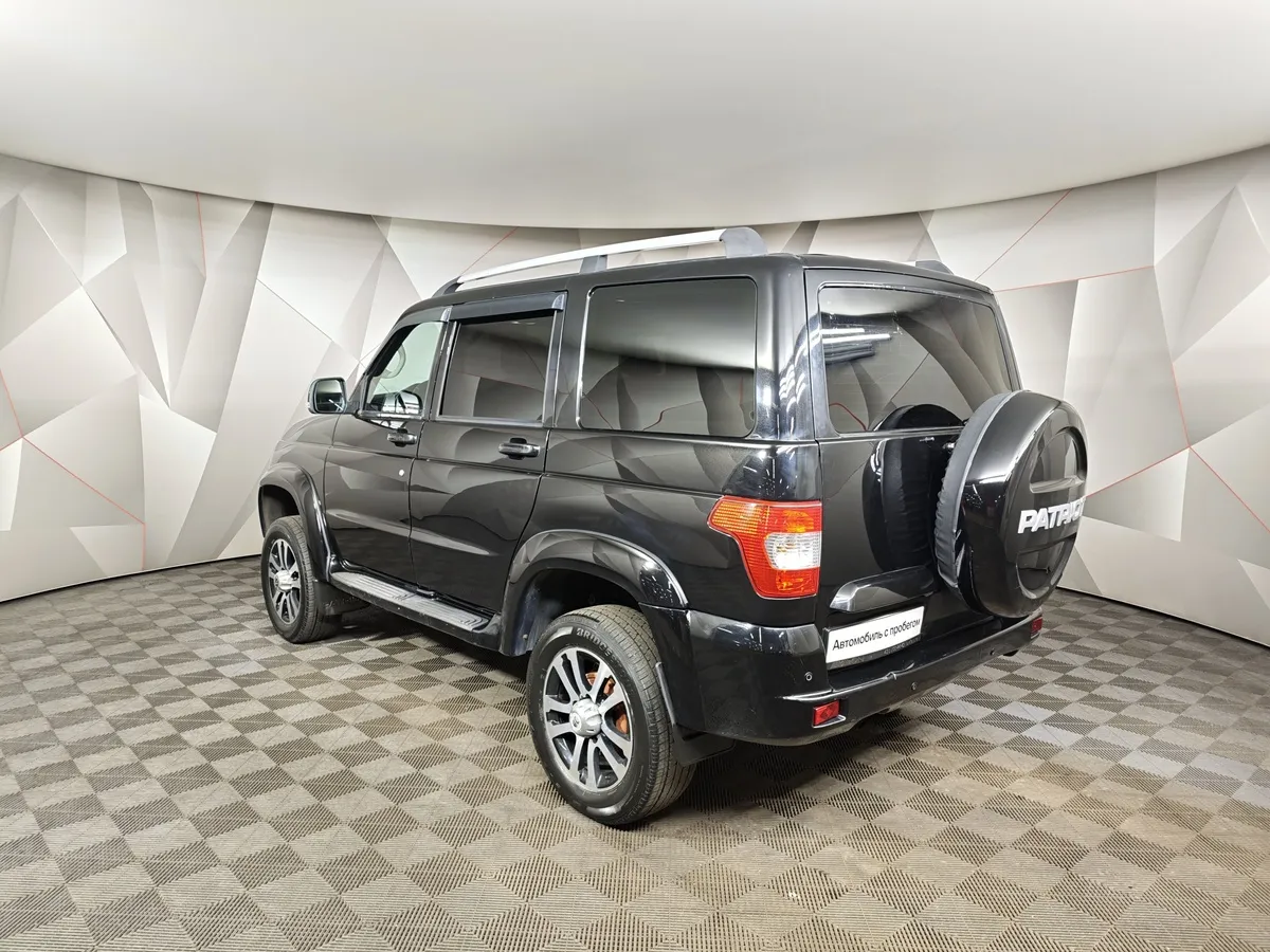 УАЗ Patriot 2.7 AT 4WD (150 л.с.) Оптимум Черный в АВИЛОН. Слайд №4