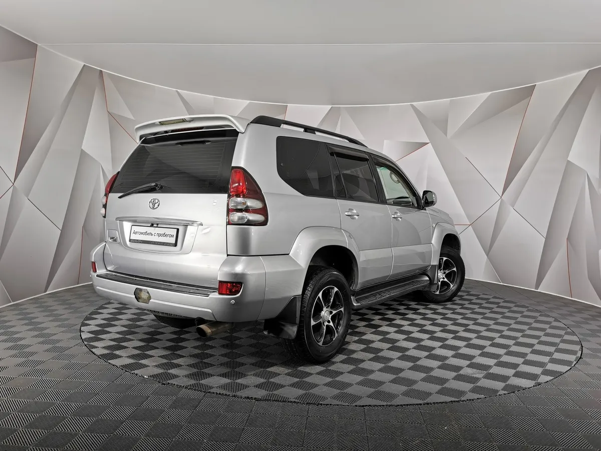 Toyota Land Cruiser Prado 2.7 AT (163 л.с.) Белый в АВИЛОН. Слайд №2