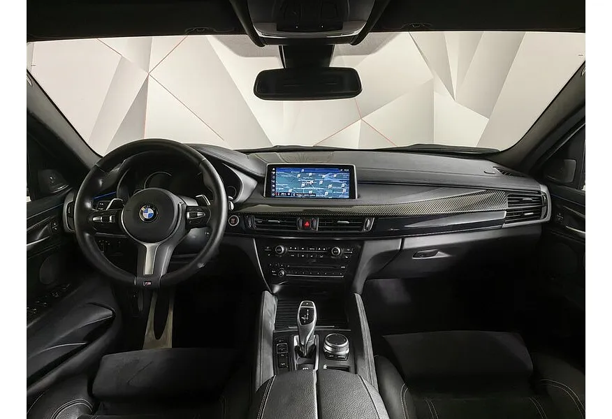 LIVE. Слайд №7