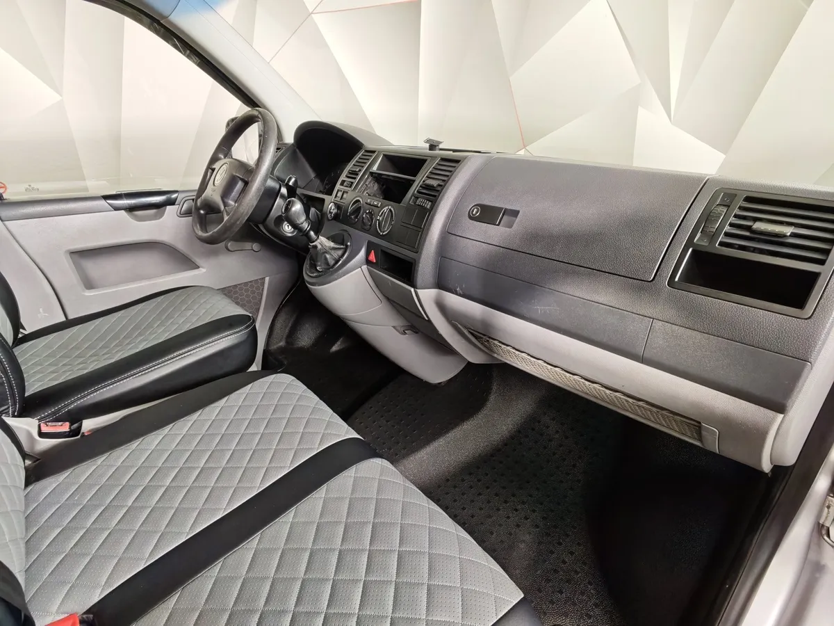 Volkswagen Transporter 1.9 TDI SWB L1H1 MT (84 л.с.) Серебристый в АВИЛОН. Слайд №10