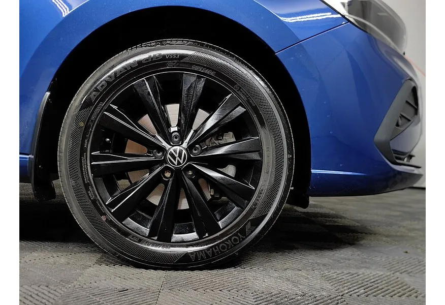 Volkswagen Polo 1.4 TSI DSG (125 л.с.) Highline Синий в АВИЛОН. Слайд №9