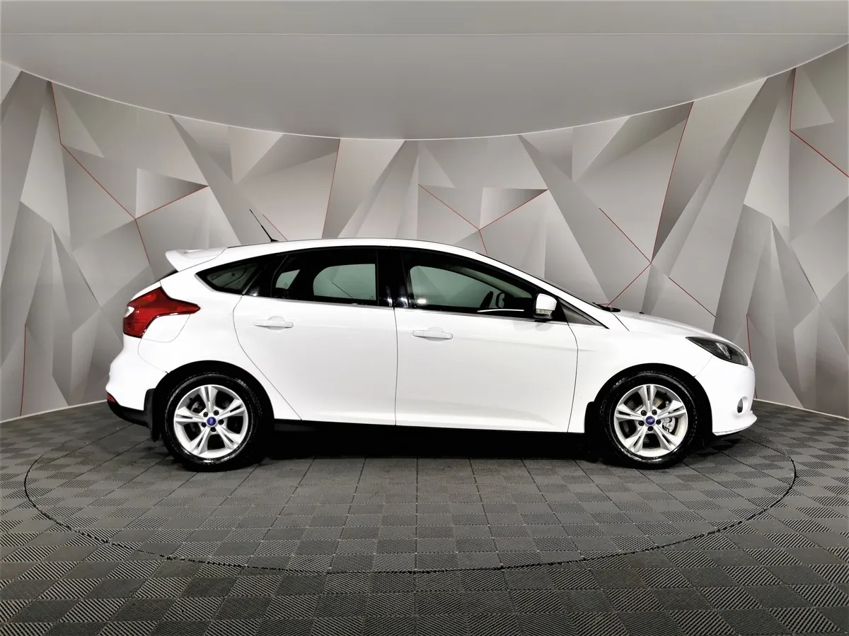 Ford Focus 2.0 PowerShift (150 л.с.) Titanium Белый в АВИЛОН. Слайд №6