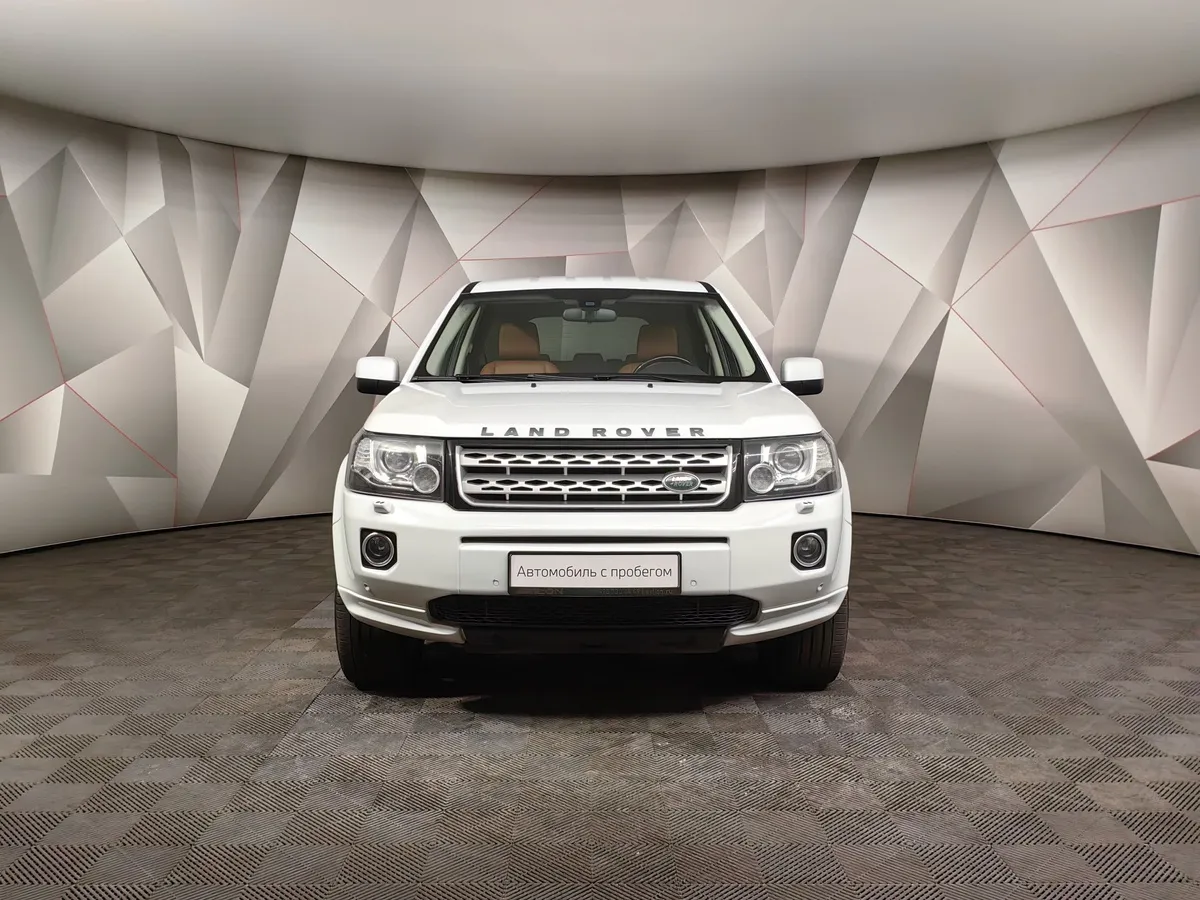 Land Rover Freelander 2.0 Si4 AT 4WD (240 л.с.) HSE Белый в АВИЛОН. Слайд №7