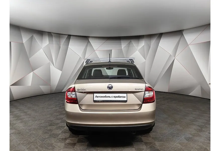 Skoda Rapid 1.6 MT (110 л.с.) Бежевый в АВИЛОН. Слайд №8