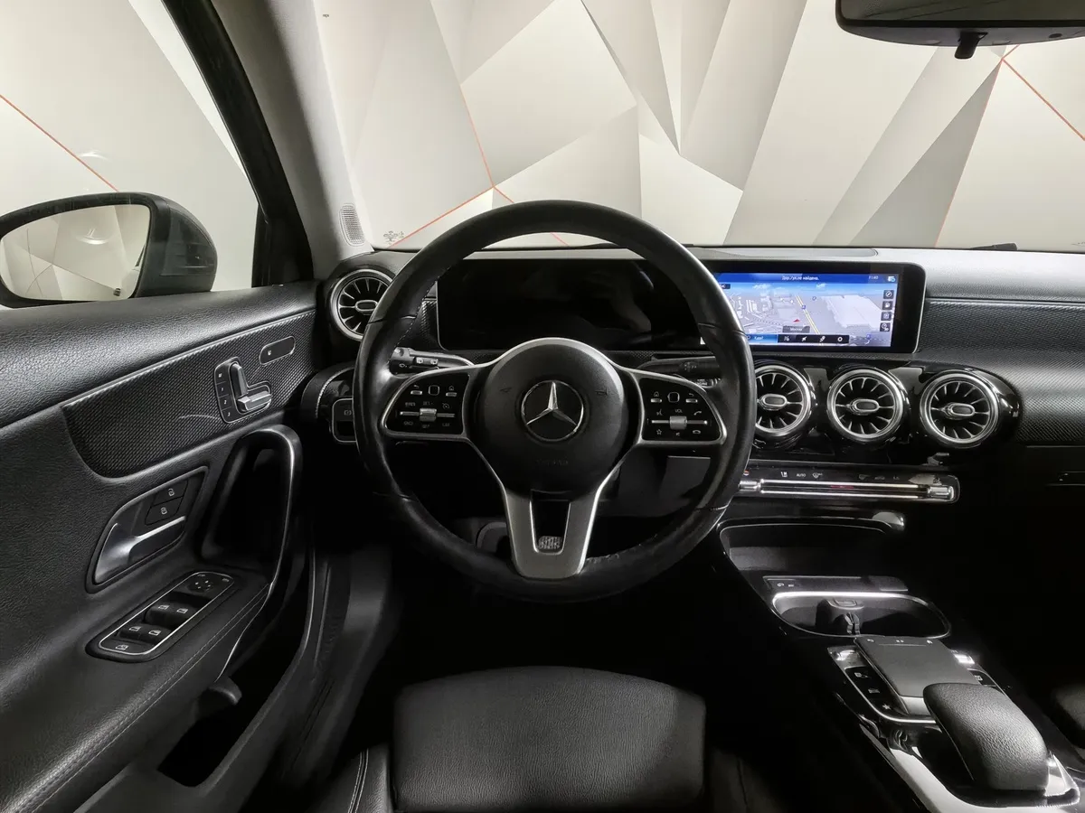 Mercedes-Benz A-Класс A 200 7G-DCT (150 л.с.) Progressive Limited Серый в АВИЛОН. Слайд №20 Mercedes-Benz A-Класс A 200 7G-DCT (150 л.с.) Progressive Limited Серый в АВИЛОН. Слайд №20