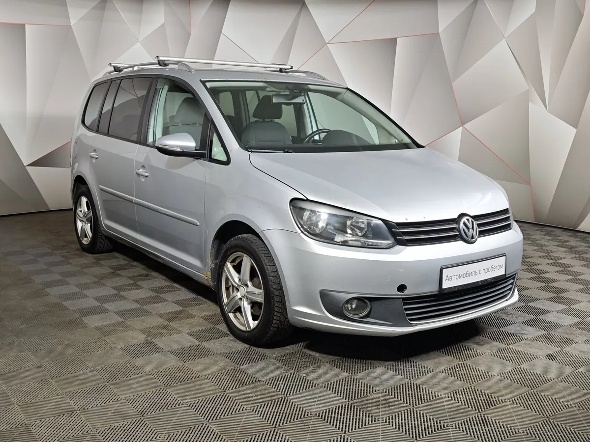 Volkswagen Touran 2.0 TDI DSG (110 л.с.) Highline Серебристый в АВИЛОН. Слайд №3