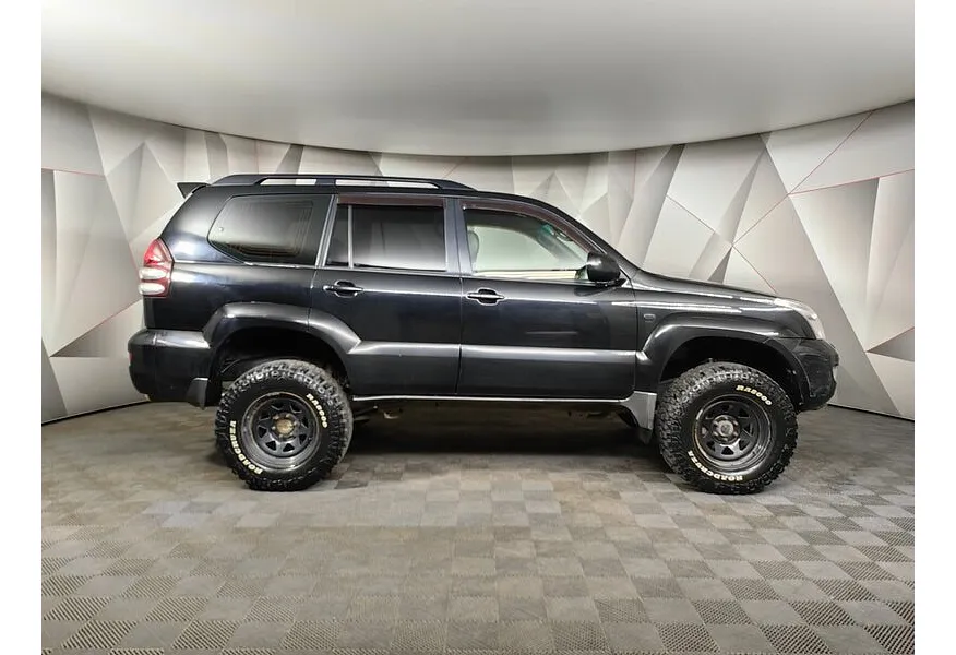 Toyota Land Cruiser Prado 4.0 AT (249 л.с.) Черный в АВИЛОН. Слайд №6