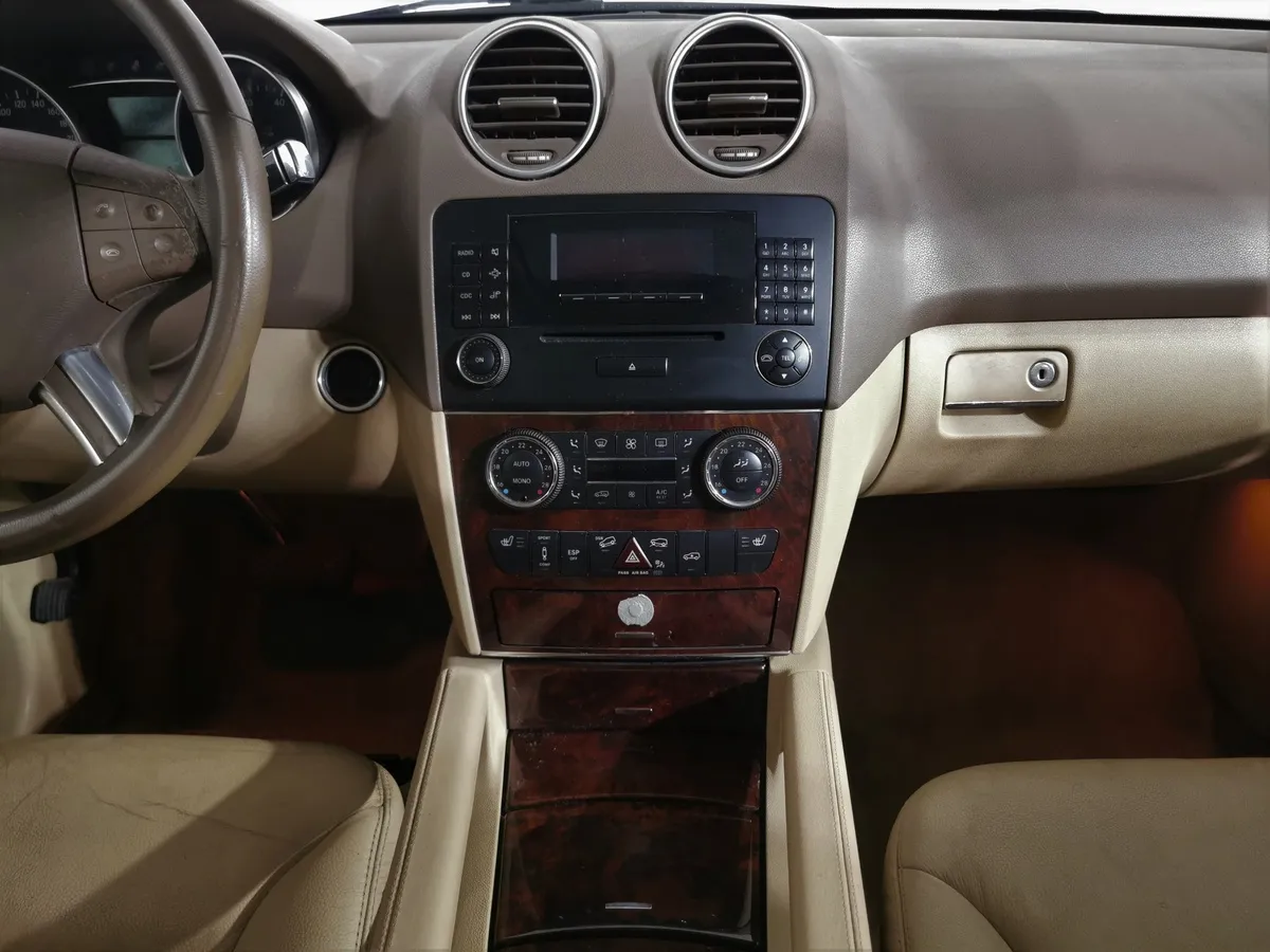 Mercedes-Benz M-Класс ML 350 7G-Tronic (272 л.с.) Черный в АВИЛОН. Слайд №13