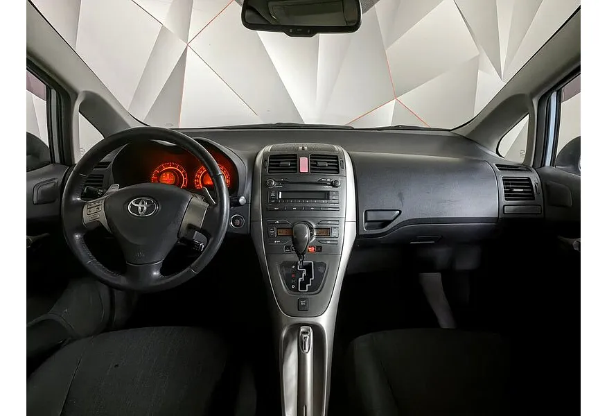 Toyota Auris 1.6 AT (124 л.с.) Голубой в АВИЛОН. Слайд №14 Toyota Auris 1.6 AT (124 л.с.) Голубой в АВИЛОН. Слайд №14
