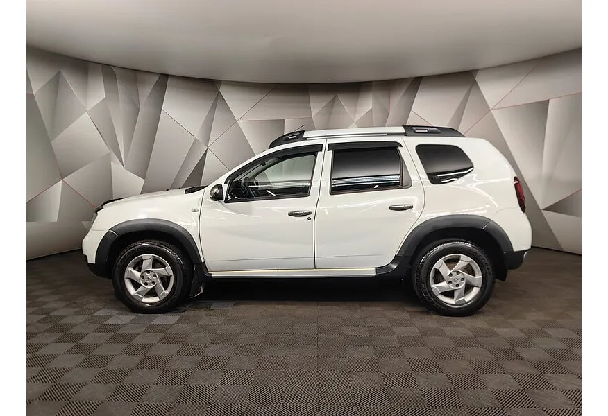АВИЛОН - Renault Duster 2.0 AT 4x4 (143 л.с.) Luxe Privilege Белый - slide 2