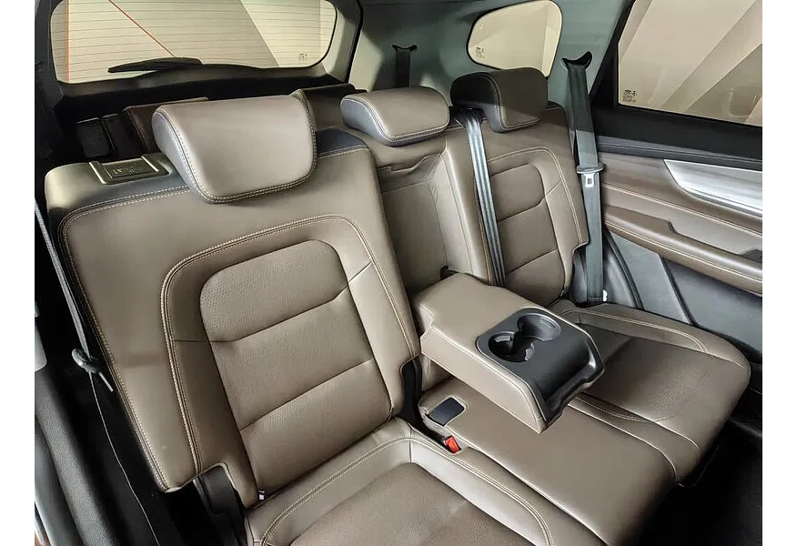 Chery Tiggo 8 Pro 1.6 TGDI DCT7 (186 л.с.) Prestige Speedline Черный в АВИЛОН. Слайд №16