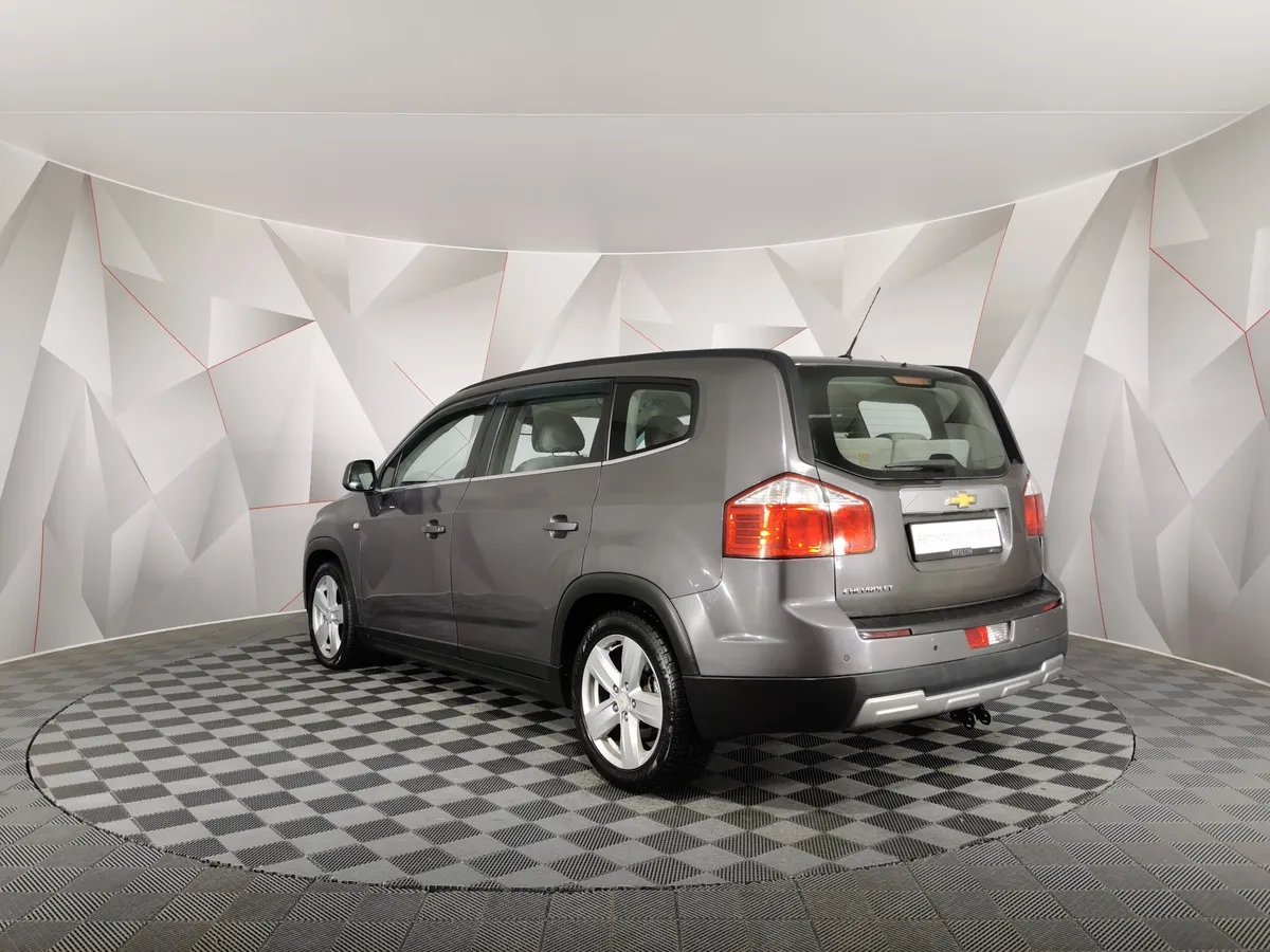 Chevrolet Orlando 1.8 AT (141 л.с.) Серый в АВИЛОН. Слайд №4