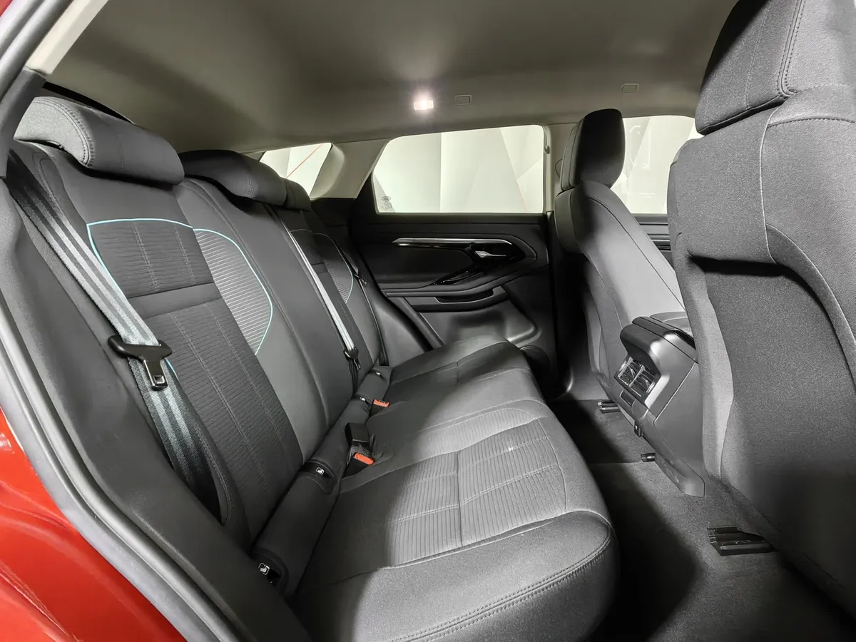 Land Rover Range Rover Evoque 2.2 TD4 AT (150 л.с.) Красный в АВИЛОН. Слайд №16