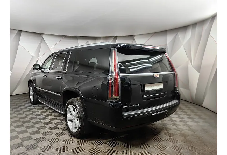 Cadillac Escalade 6.2 V8 АТ 4WD ESV (409 л.с.) Черный в АВИЛОН. Слайд №4
