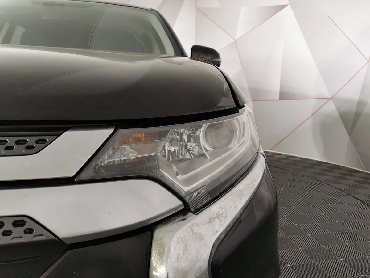 Mitsubishi Outlander 2.0 CVT 4WD (146 л.с.) Черный в АВИЛОН. Слайд №10