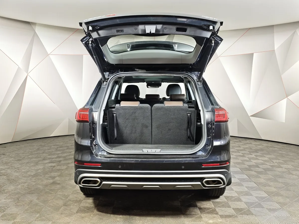 Chery Tiggo 8 Pro 1.6 TGDI DCT7 (186 л.с.) Highline (пакет Ultimate) Черный в АВИЛОН. Слайд №12