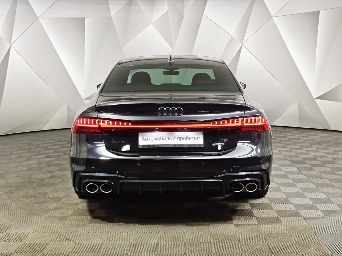 Audi A7 45 TFSI quattro S tronic (245 л.с.) Черный в АВИЛОН. Слайд №8