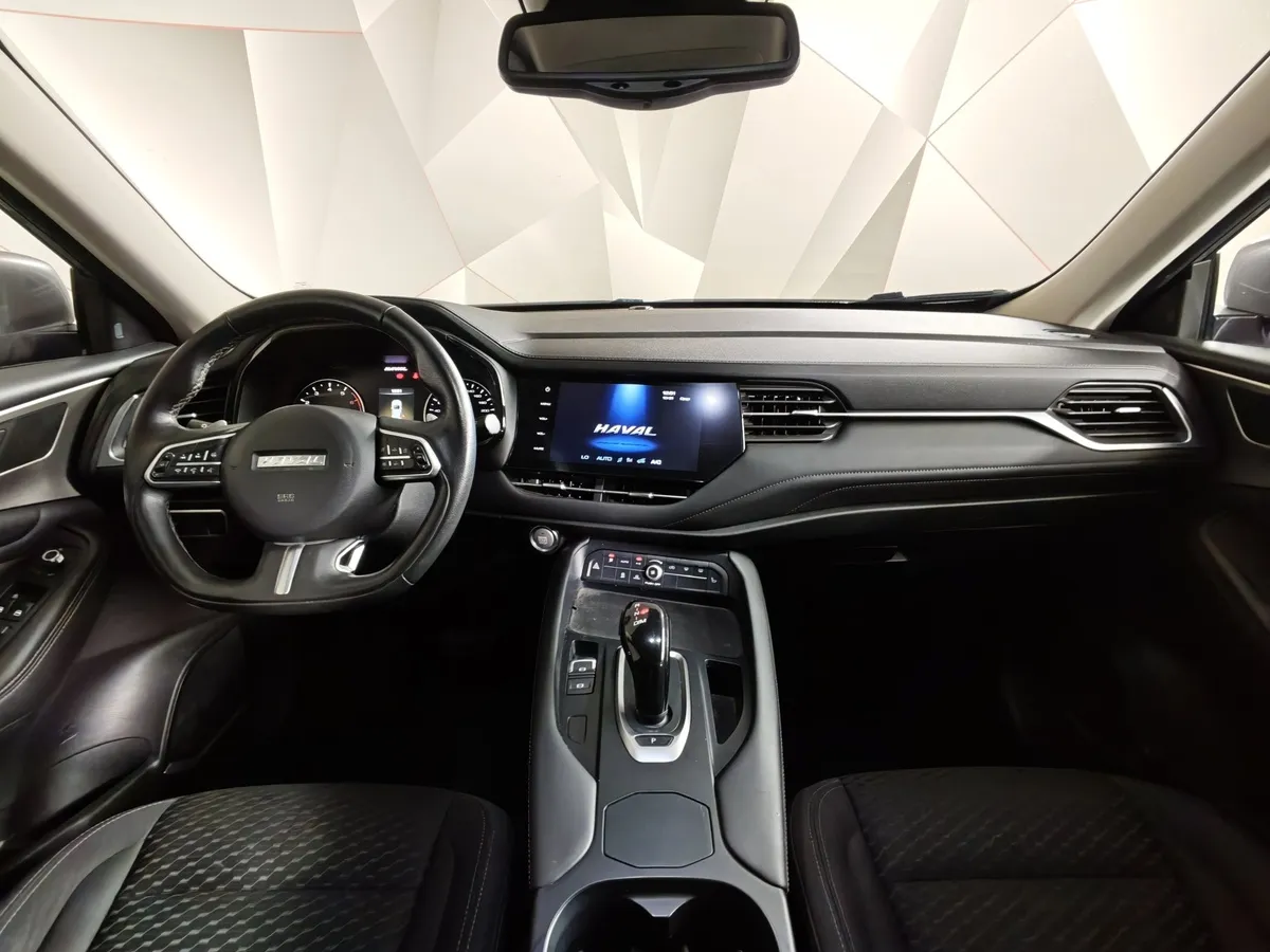Haval F7 1.5T FWD 7DCT (150 л.с.) Comfort Серый в АВИЛОН. Слайд №13