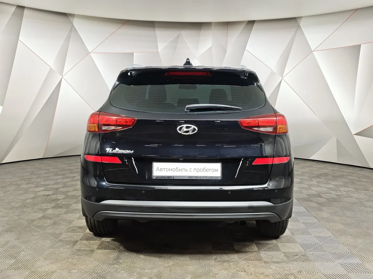 Hyundai Tucson 2.0 (150 л.с.) MPI-6AT-2WD Family Черный в АВИЛОН. Слайд №8