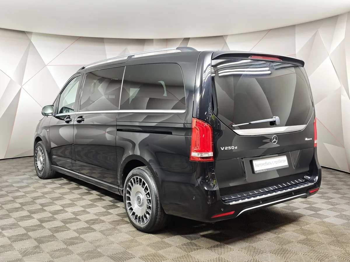 Mercedes-Benz V-Класс V 250 d AT L3 4x4 (190 л.с.) AVANTGARDE Черный в АВИЛОН. Слайд №4