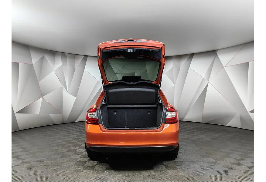 Skoda Rapid 1.6 AT (110 л.с.) Active Оранжевый в АВИЛОН. Слайд №12
