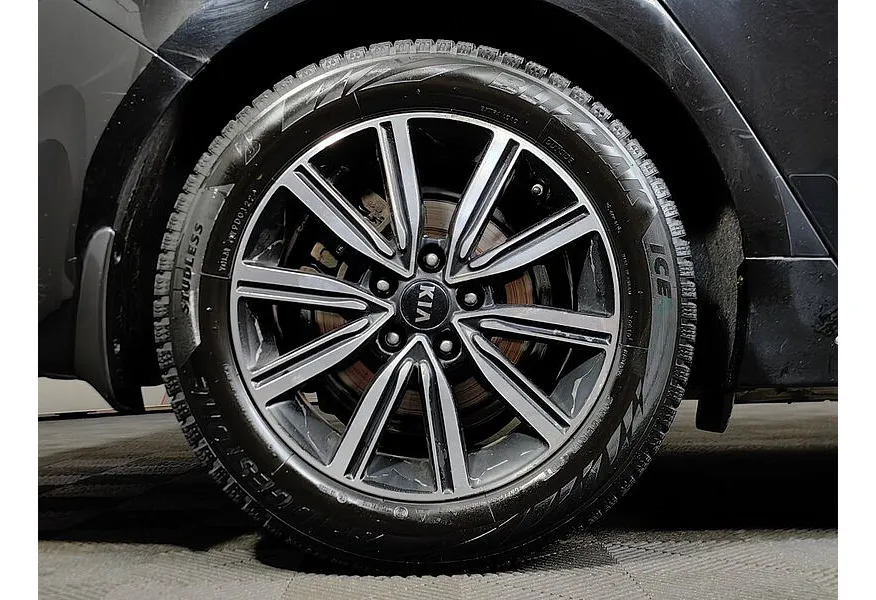 Kia Optima 2.4 GDI AT (188 л.с.) Luxe Черный в АВИЛОН. Слайд №9