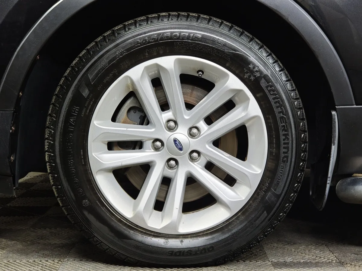 Ford Explorer 3.5 SelectShift 4WD (294 л.с.) Черный в АВИЛОН. Слайд №9