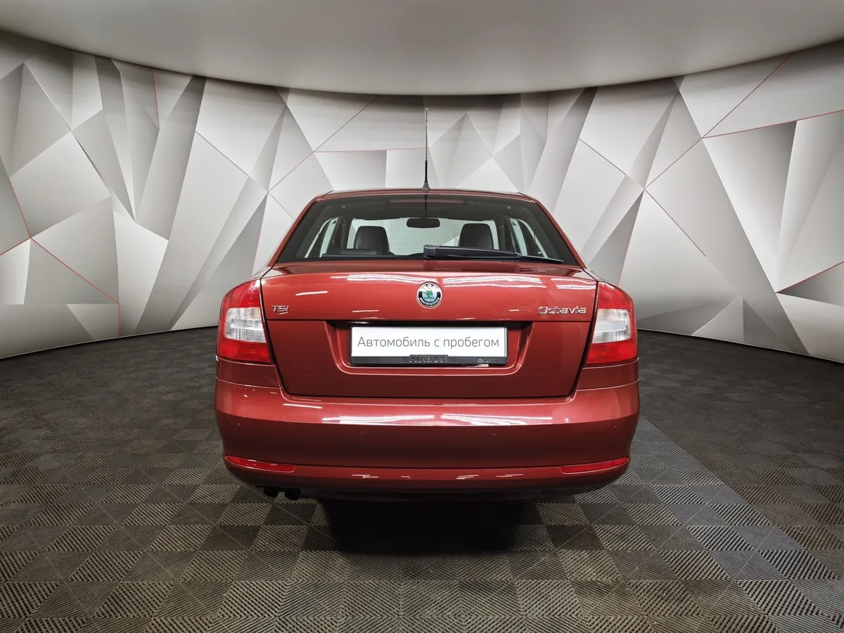 Skoda Octavia 1.8 TSI DSG (160 л.с.) Красный в АВИЛОН. Слайд №8