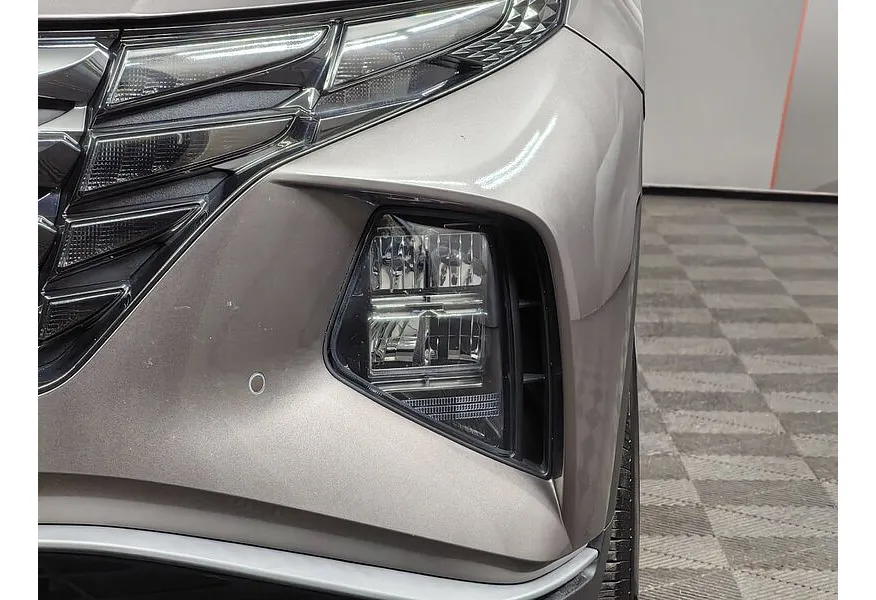 Hyundai Tucson D2.0 Smartstream 8AT 4WD (186 л.с.) Lifestyle + Smart Sense Серый в АВИЛОН. Слайд №10