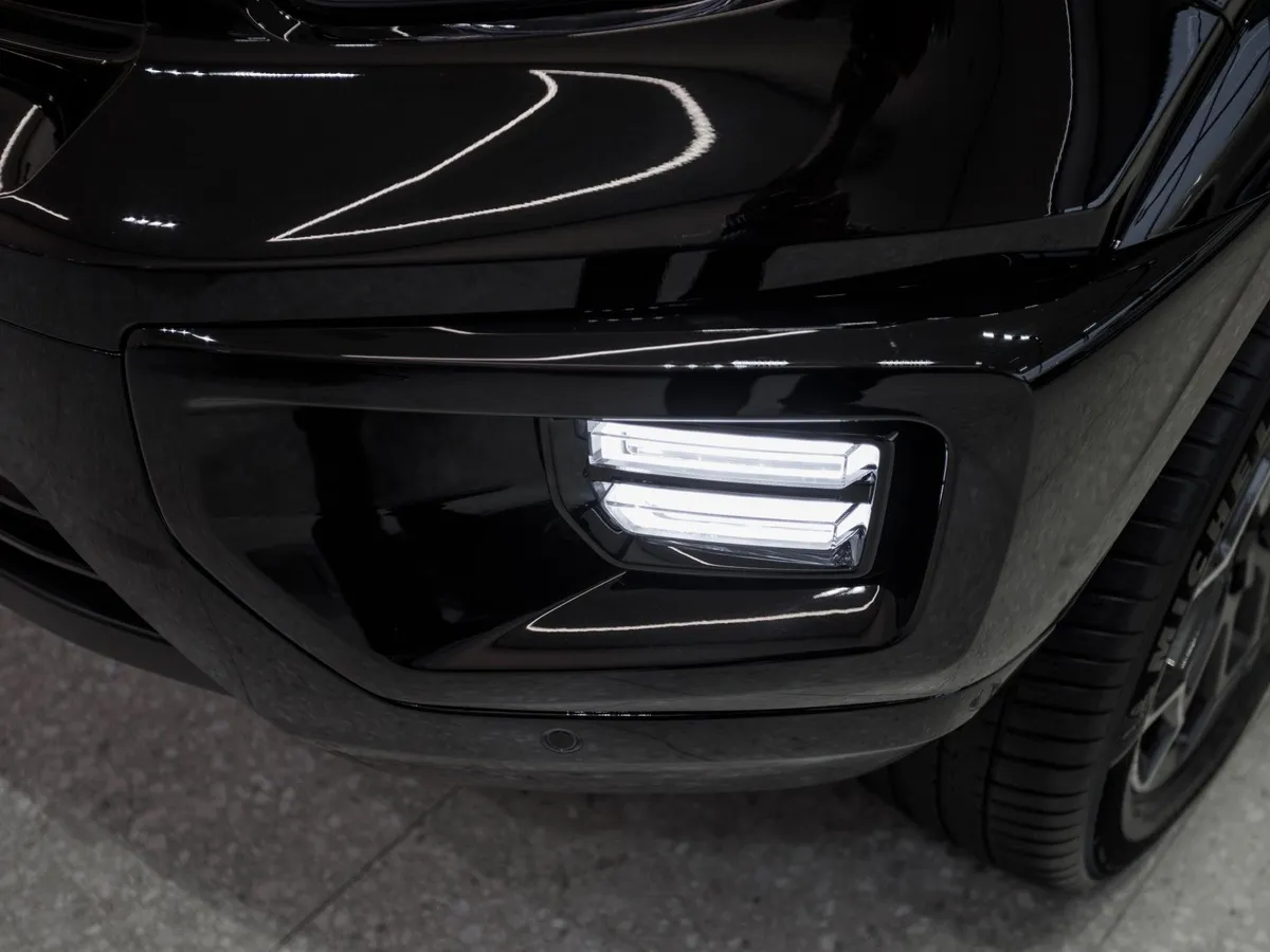 TANK 700 3.0 Turbo V6 AT 4WD (422 л.с.) Техно Премиум Черный в АВИЛОН. Слайд №8