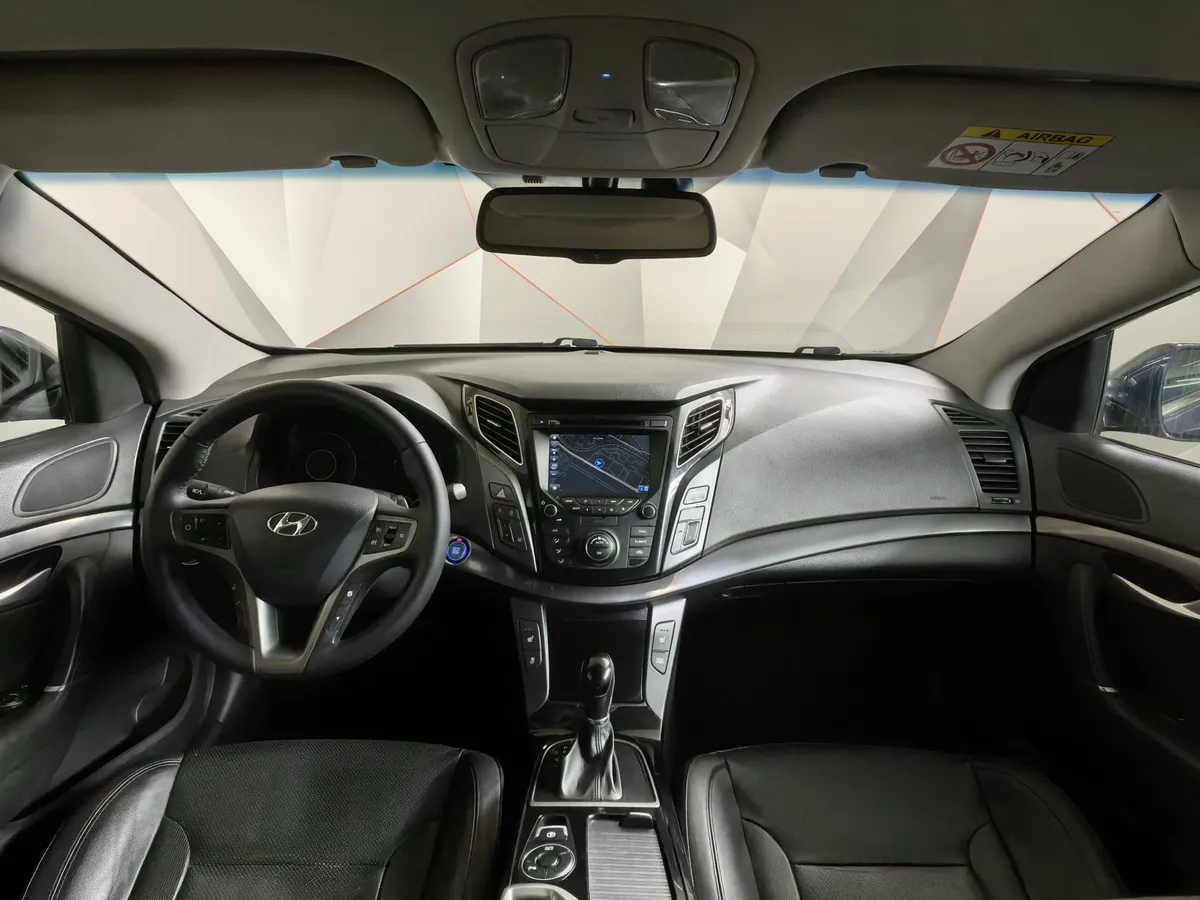 Hyundai i40 2.0 AT (150 л.с.) Business Синий в АВИЛОН. Слайд №13