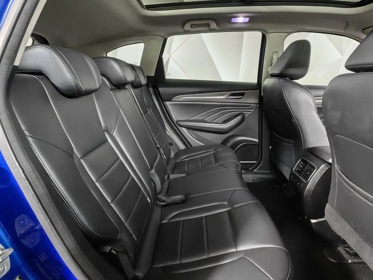 Haval F7 1.5 AT 4WD (150 л.с.) Premium Синий в АВИЛОН. Слайд №15