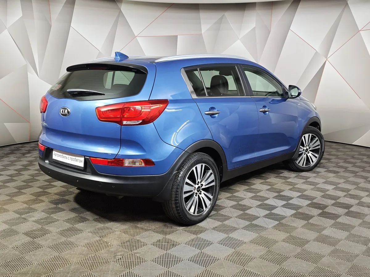 Kia Sportage 2.0 AT 4WD (150 л.с.) Luxe Синий в АВИЛОН. Слайд №2