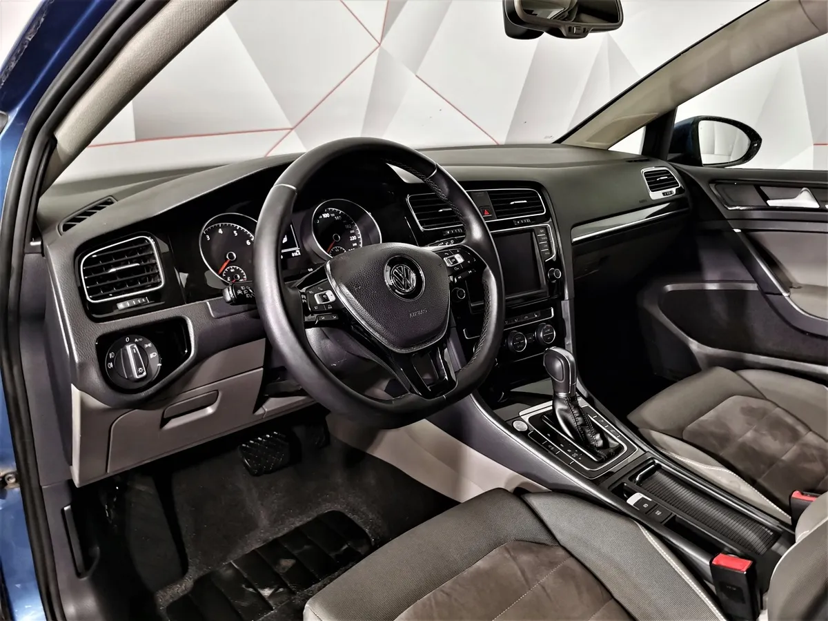 Volkswagen Golf 1.4 TSI BlueMotion DSG (140 л.с.) Highline Голубой в АВИЛОН. Слайд №18