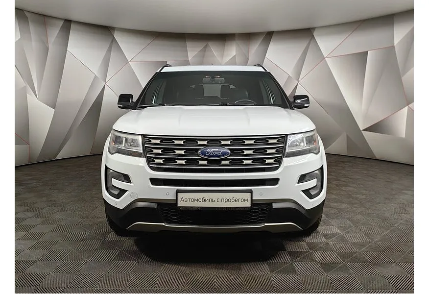 Ford Explorer 3.5 SelectShift 4WD (249 л.с.) Limited Plus Белый в АВИЛОН. Слайд №7 Ford Explorer 3.5 SelectShift 4WD (249 л.с.) Limited Plus Белый в АВИЛОН. Слайд №7