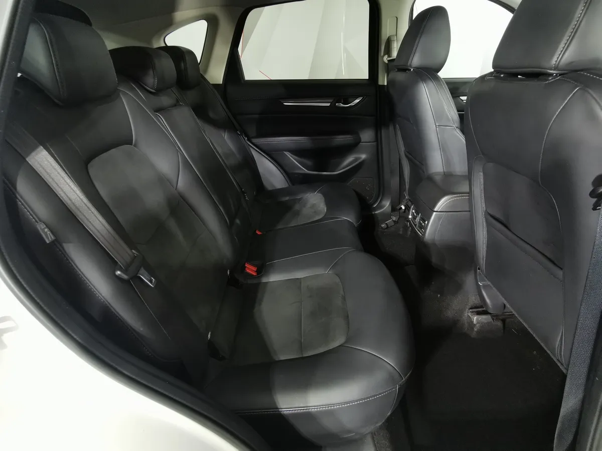 Mazda CX-5 2.5 AT AWD (194 л.с.) Белый в АВИЛОН. Слайд №15