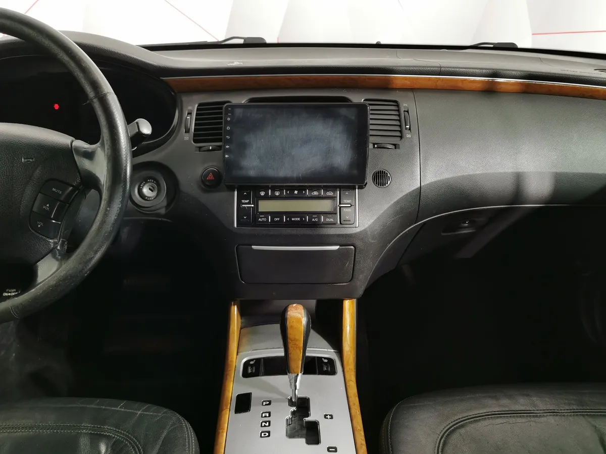 Hyundai Grandeur 2.7 AT (192 л.с.) Черный в АВИЛОН. Слайд №14
