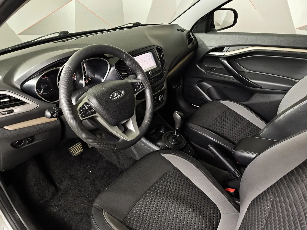 ВАЗ (Lada) Vesta 1.8 MT (122 л.с.) Белый в АВИЛОН. Слайд №18