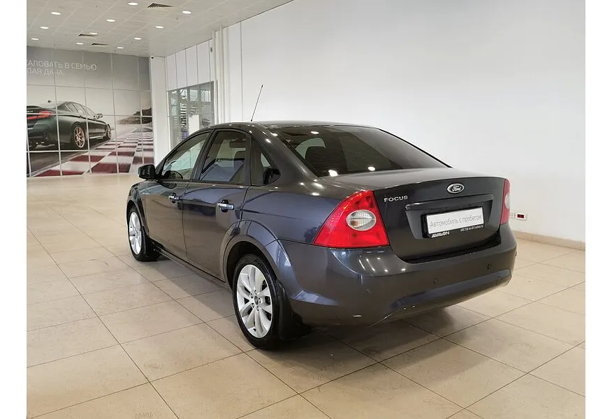 Ford Focus 1.6 MT (116 л.с.) Ghia Серый в АВИЛОН. Слайд №4