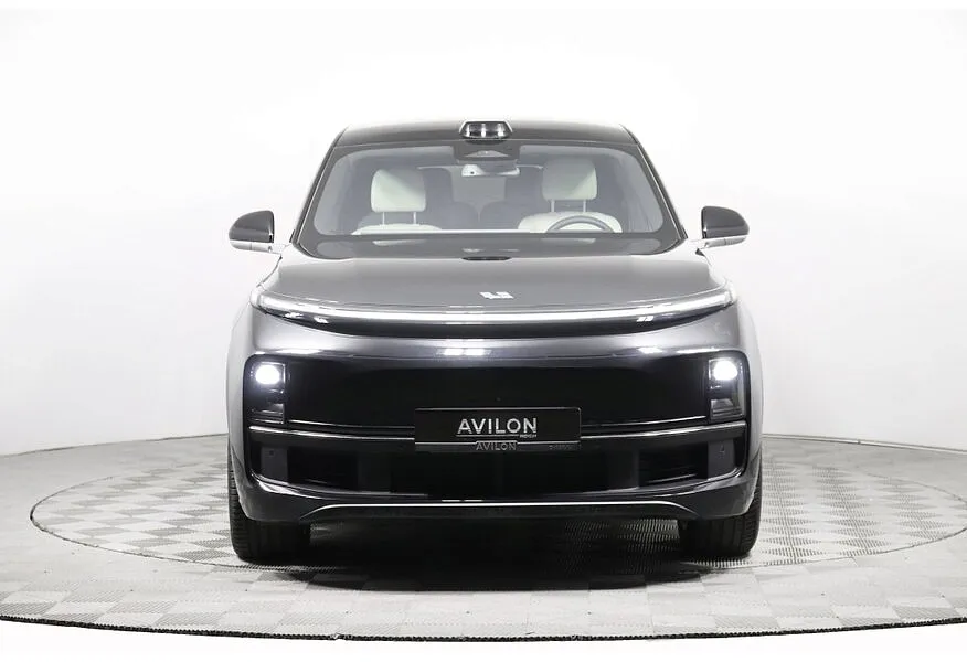 Li Auto L9 1.5 AT 4WD (449 л.с.) Ultra Черный в АВИЛОН. Слайд №3