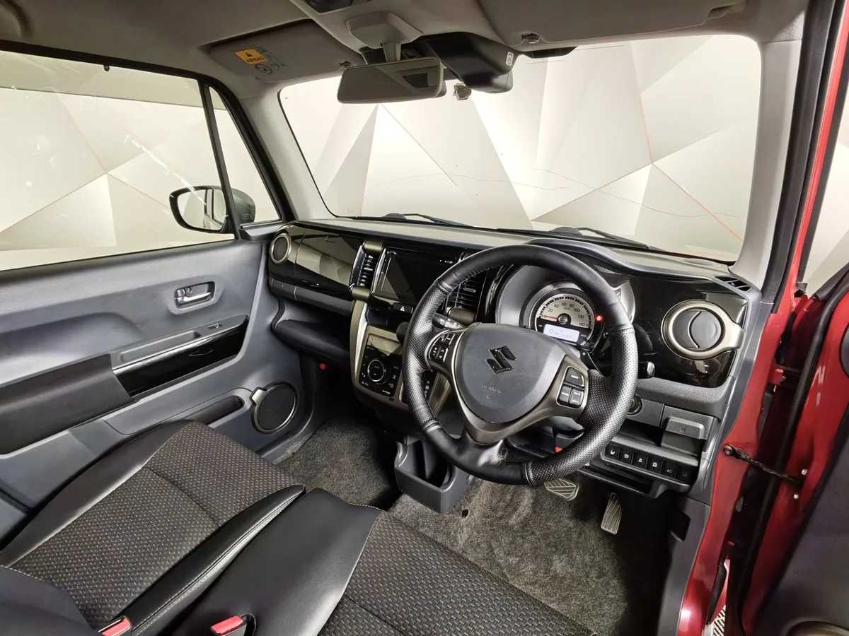 Suzuki Hustler 0.7 CVT FWD (52 л.с.) Красный в АВИЛОН. Слайд №11