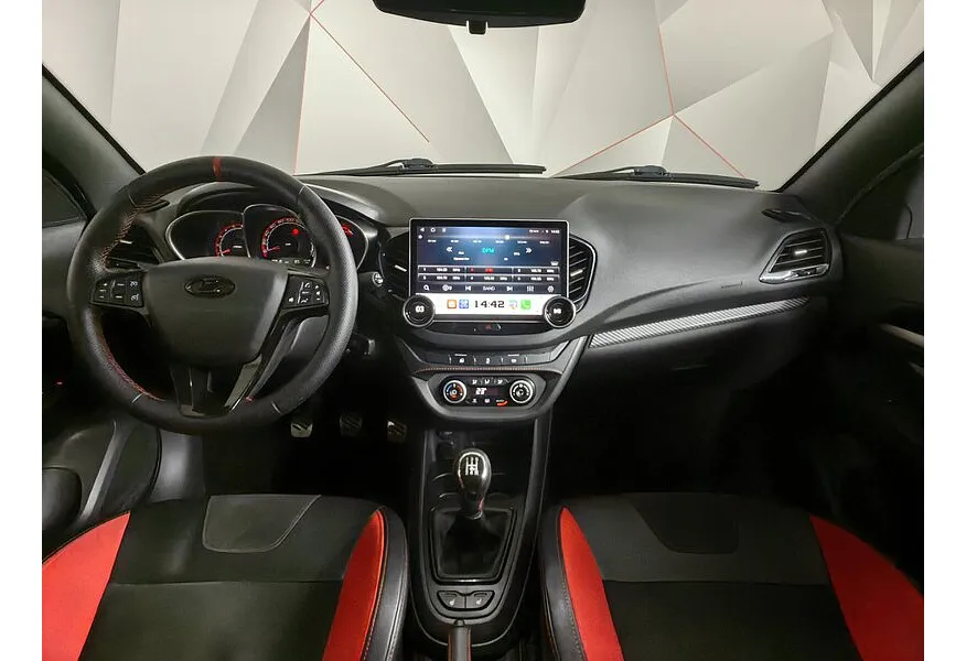 LIVE. Слайд №10