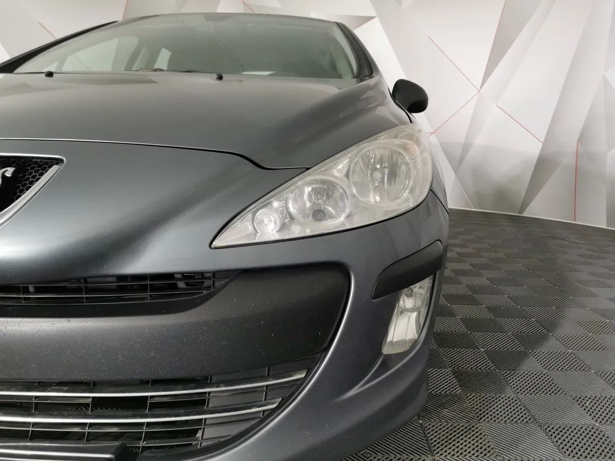 Peugeot 308 1.6 AT (120 л.с.) Серый в АВИЛОН. Слайд №10