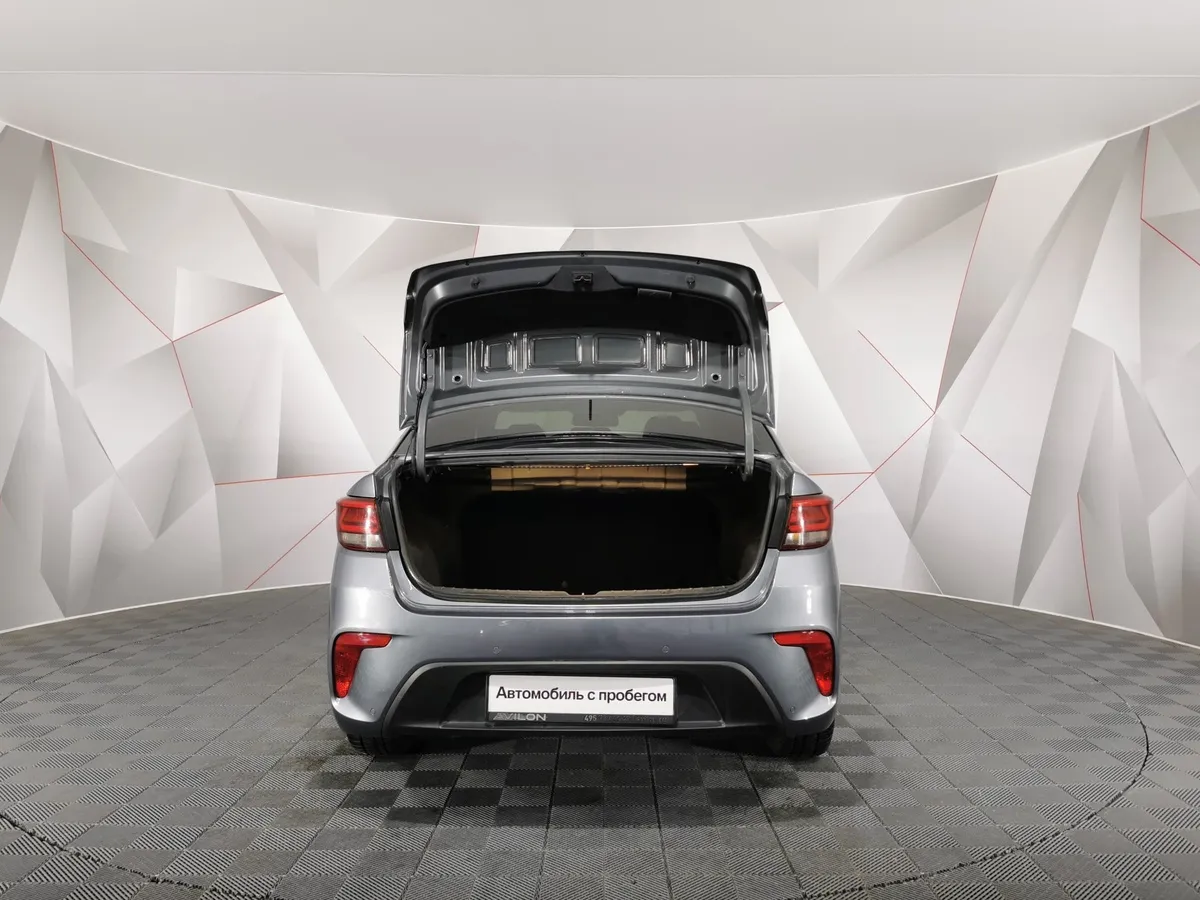 Kia Rio 1.6 AT (123 л.с.) Premium Серый в АВИЛОН. Слайд №11