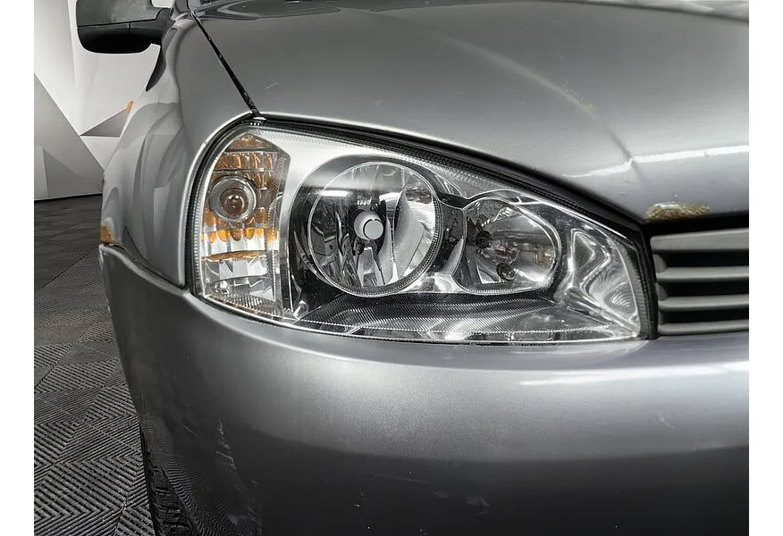 ВАЗ (Lada) Kalina 1.6 MT 8 кл (Евро-3) (81 л.с.) Серый в АВИЛОН. Слайд №9