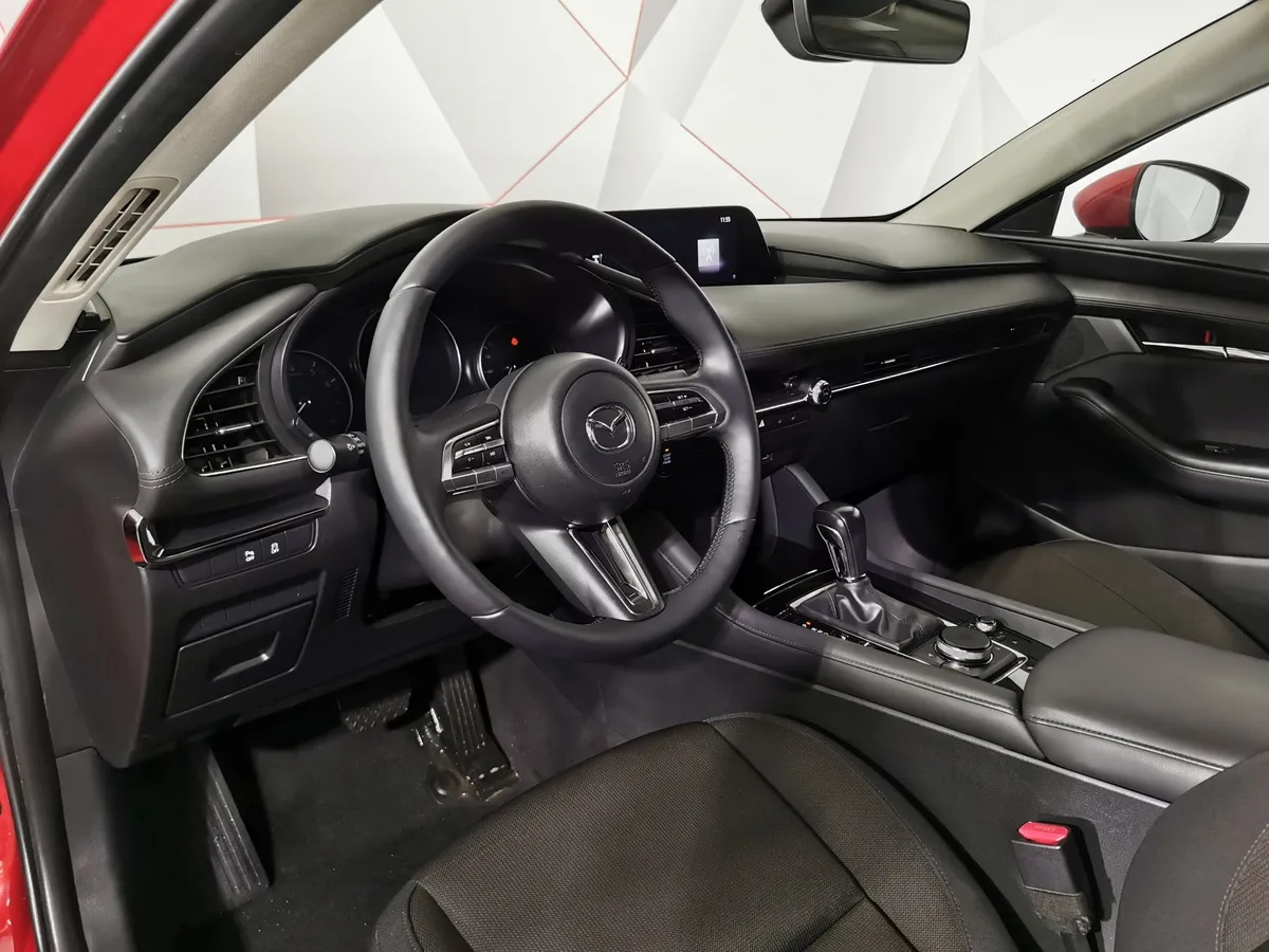 Mazda 3 1.5 AT (120 л.с.) Красный в АВИЛОН. Слайд №18