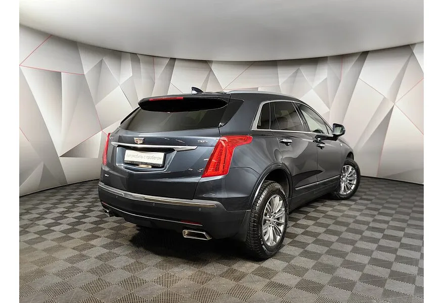 Cadillac XT5 3.6 AT (314 л.с.) Серый в АВИЛОН. Слайд №2